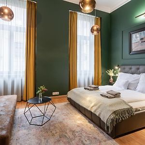 Studio met een King Size Bed